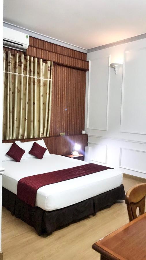 Huyen Tran Hotel Can Tho Exterior foto