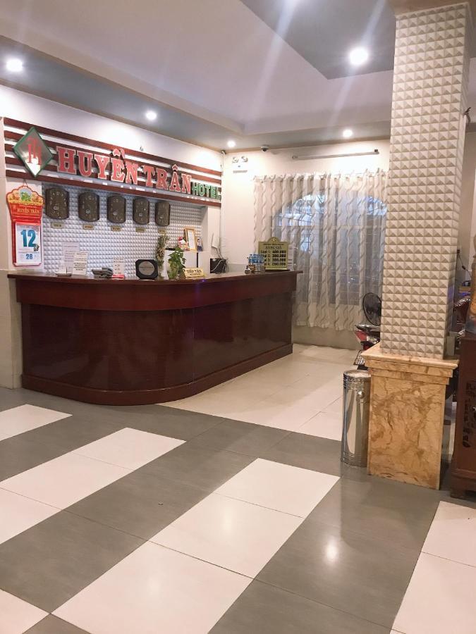 Huyen Tran Hotel Can Tho Exterior foto