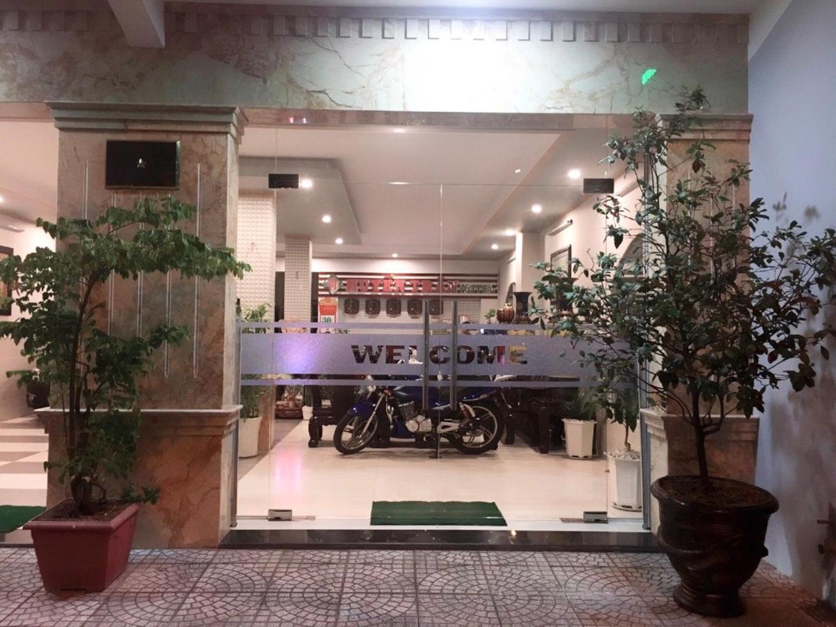 Huyen Tran Hotel Can Tho Exterior foto