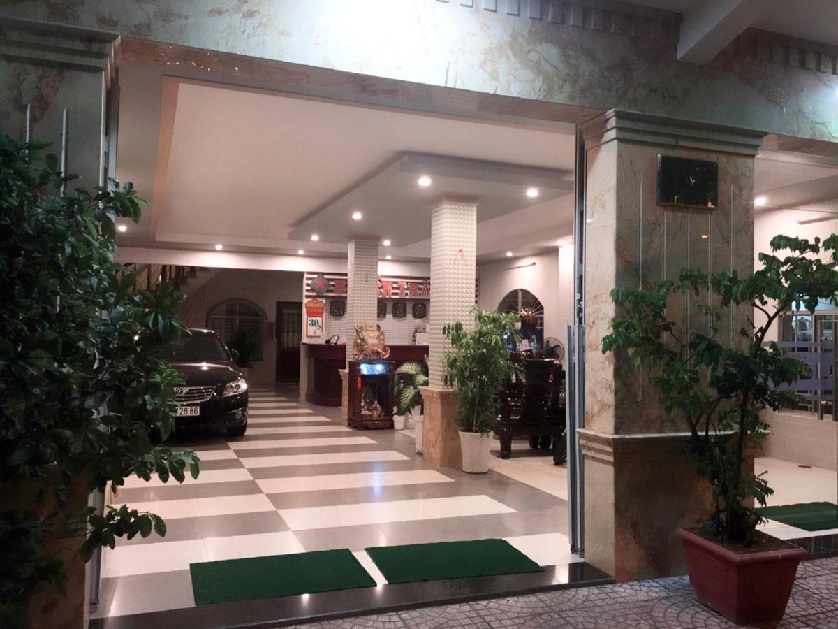 Huyen Tran Hotel Can Tho Exterior foto